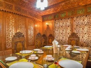 Boktoo Palace Houseboat Srinagar Restaurant