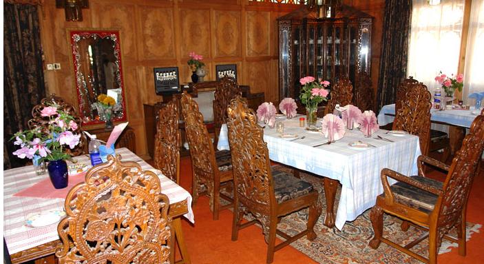 Meena Group Houseboat Srinagar Restaurant
